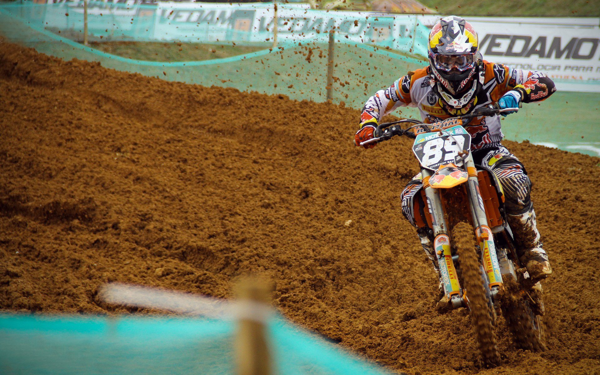 开云体育登入-德甲联赛潜力新秀频频爆发，德甲潜力新星最佳阵容